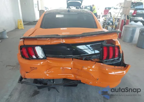 2021 Ford Mustang Ecoboost Fastback z USA, uszkodzony, nr VIN 1FA6P8TH5M5110420